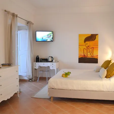 Santa Chiara 4* 포지타노