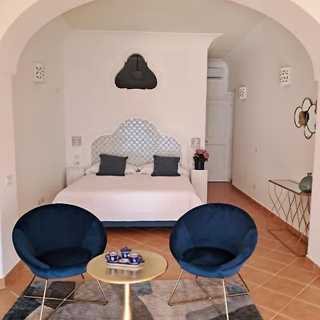 Santa Chiara 4* 포지타노