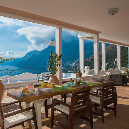 Szálloda Santa Chiara 4*