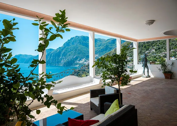 Santa Chiara 호텔 4*