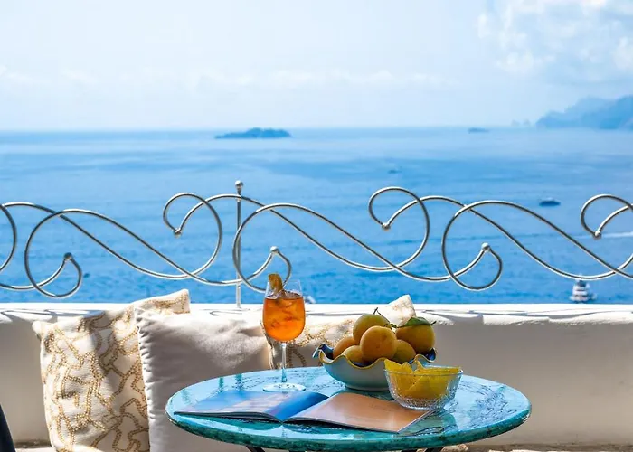 Santa Chiara 호텔 4*