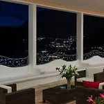 Santa Chiara 4* بوسيتانو