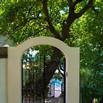 Santa Chiara بوسيتانو