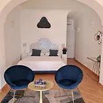 Santa Chiara 4* بوسيتانو